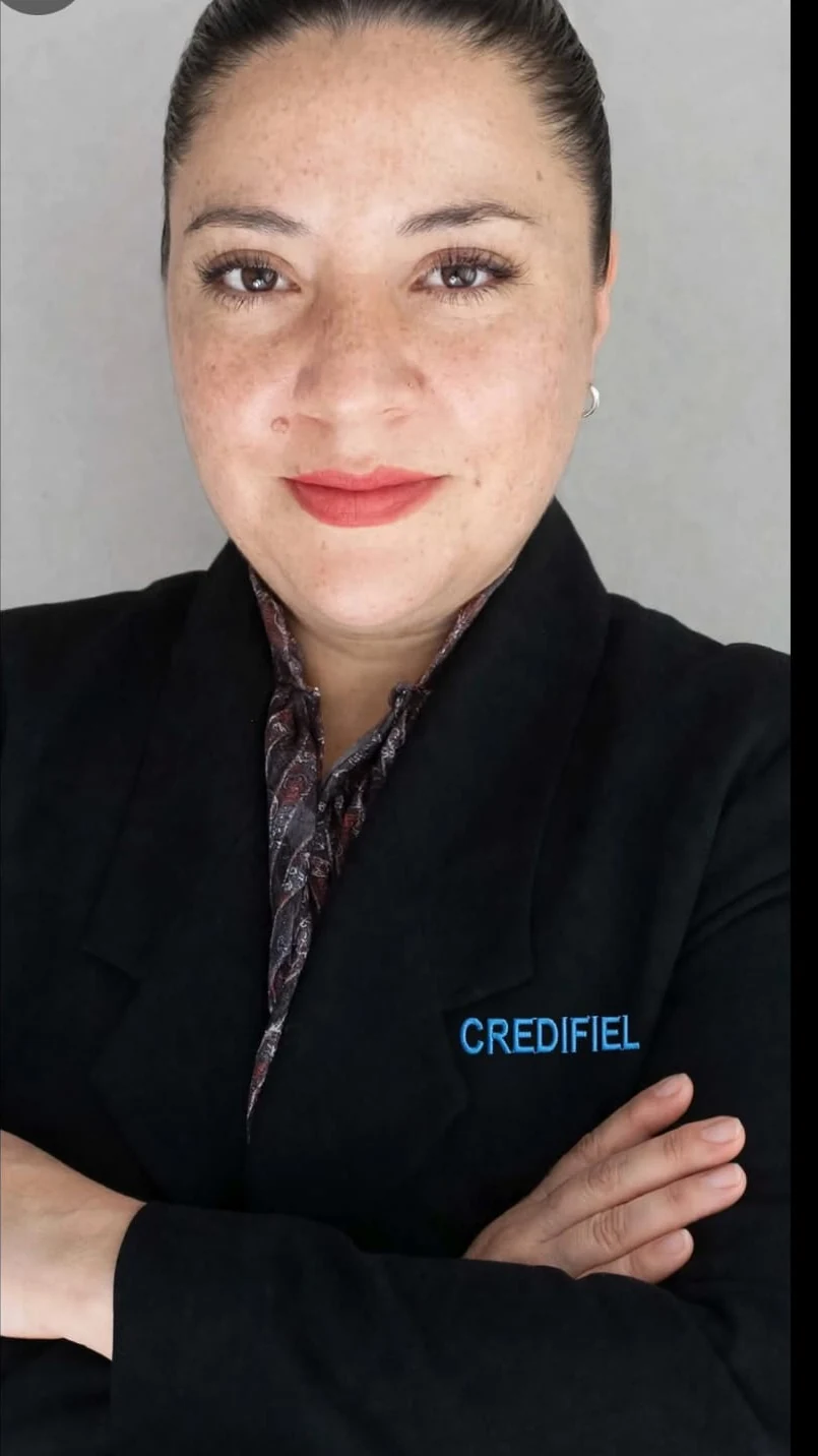 Cecilia Pérez, asesora de crédito Credifiel